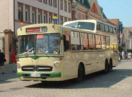 Mercedes O317